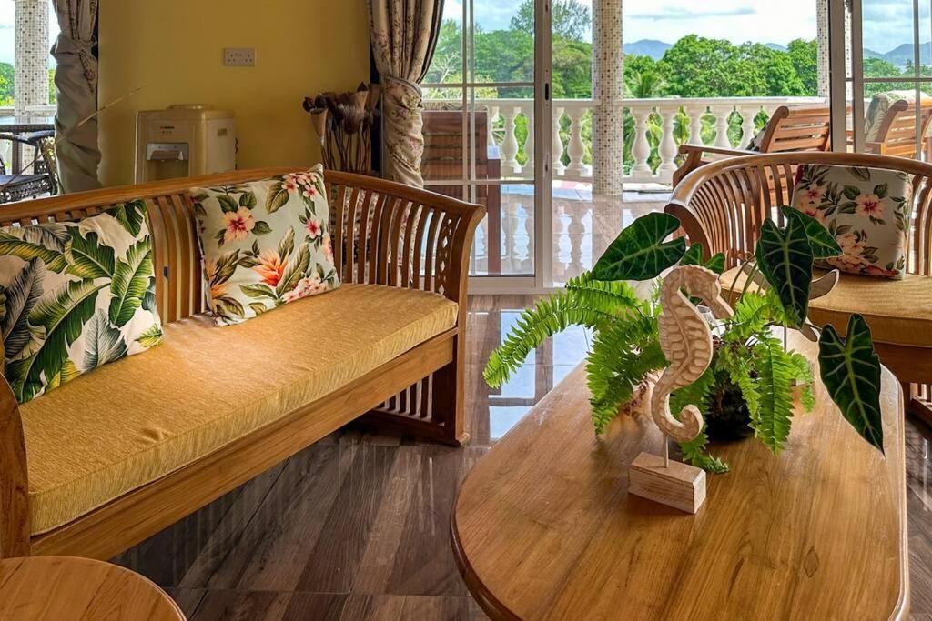 La Villa Hortensia 3 - 8 Personnes La Digue Exterior photo
